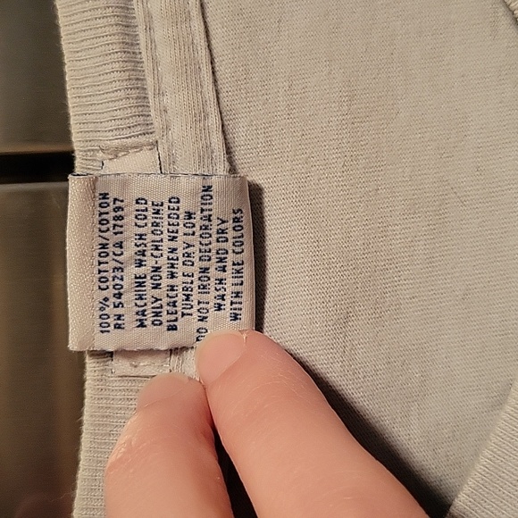 "Plays Well With Others" Old Navy Vintage XL Tshirt - Picture 4 of 4